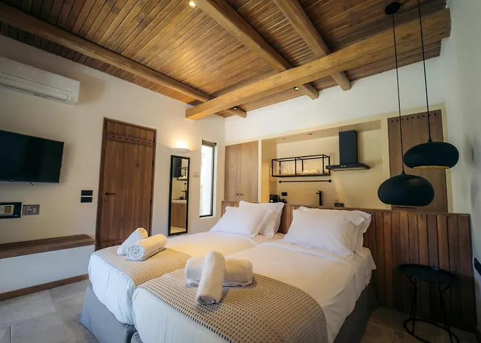 Hide Out Villas